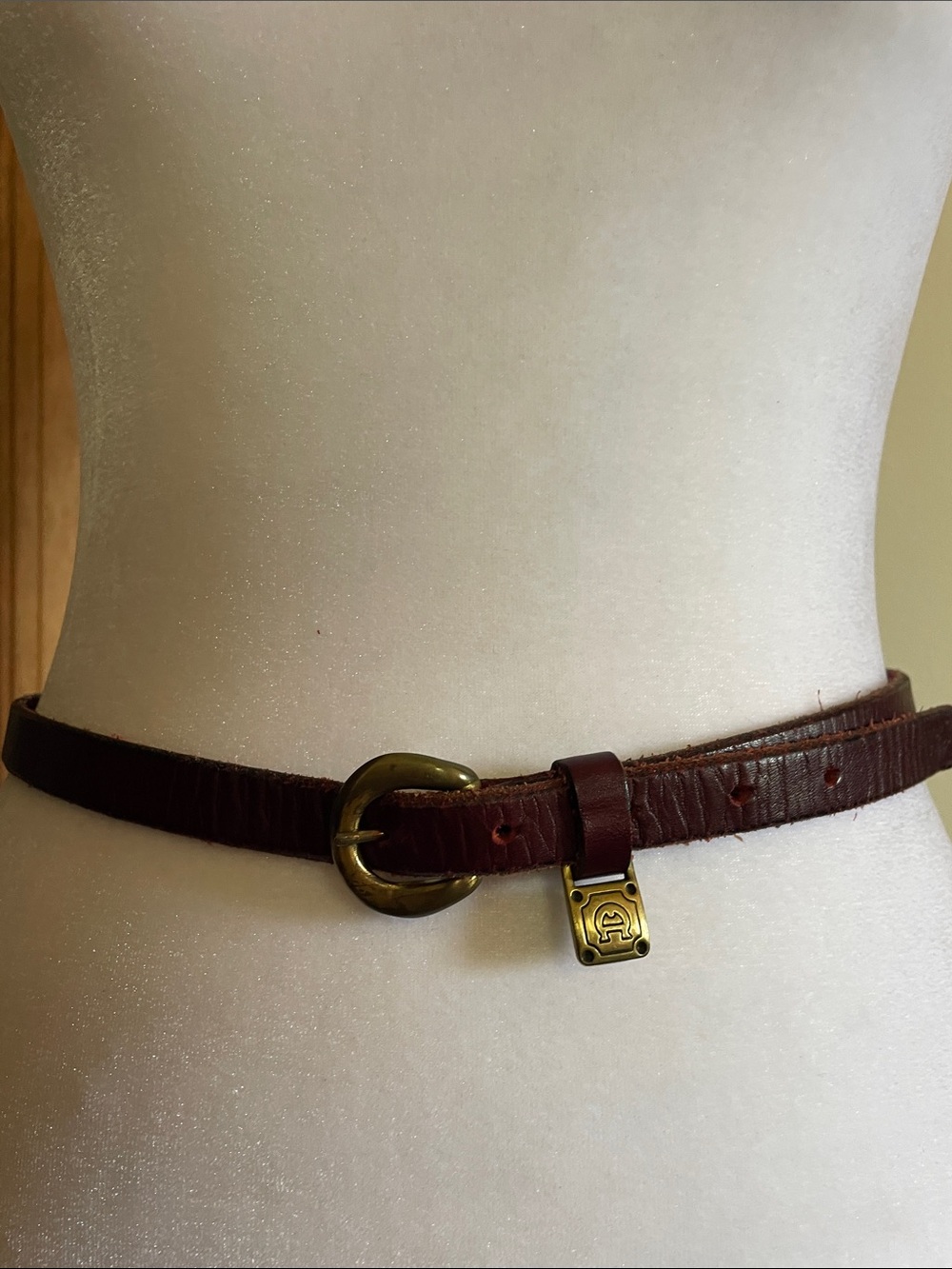 ETIENNE AIGNER VTG Burgundy Leather Belt Brass Logo Charm 28 RARE FIND